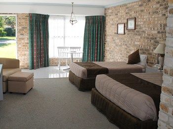 Airport Motel Sir Francis Drake - Holiday Jervis Bay 13