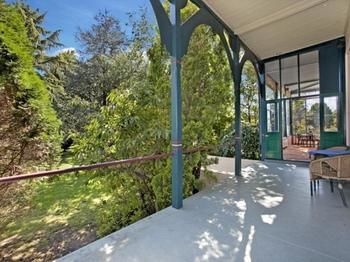 The Victoria & Albert Guesthouse - Holiday Jervis Bay 1