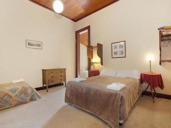 The Victoria & Albert Guesthouse - Holiday Jervis Bay 3