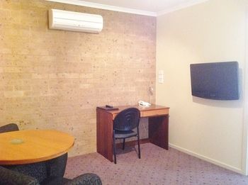 Ashton Townhouse Motel And Suites - Holiday Jervis Bay 8