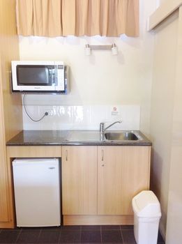 Ashton Townhouse Motel And Suites - Holiday Jervis Bay 24