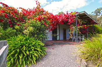 Valley Farm Vineyard Cottages - Holiday Jervis Bay 4