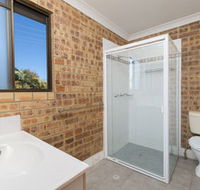 Golden Beach Motor Inn - Holiday Jervis Bay