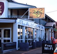 Campbell Town Hotel - Holiday Jervis Bay