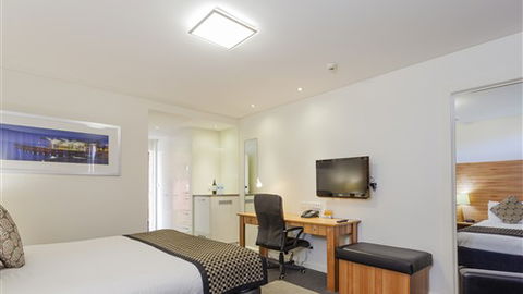 Quality Hotel Bayside Geelong - Holiday Jervis Bay 2
