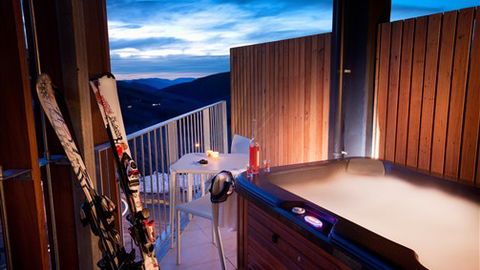 QT Falls Creek Resort - Holiday Jervis Bay 6