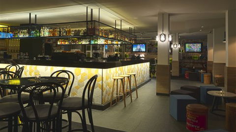 QT Falls Creek Resort - Holiday Jervis Bay 7
