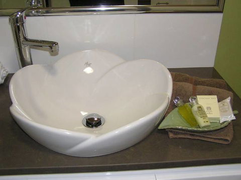 Dayboro Cottages & Llama Walks - Holiday Jervis Bay 2