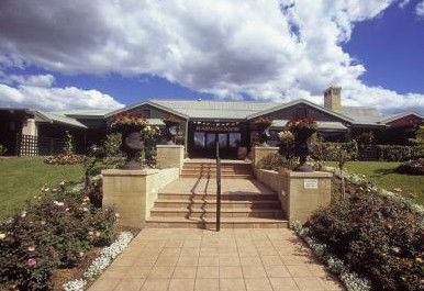 Harrigan's Irish Pub And Accommodation - Holiday Jervis Bay 0