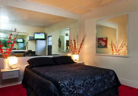 Caboolture Central Motor Inn - Holiday Jervis Bay 1