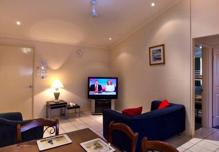 Caboolture Central Motor Inn - Holiday Jervis Bay 2