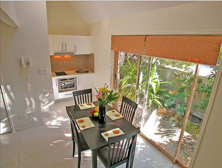 Byron Central Apartments - Holiday Jervis Bay 1