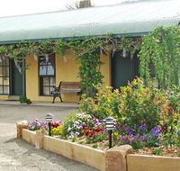 Omeo Motel - Holiday Jervis Bay