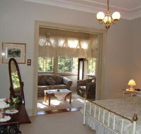 Whispering Pines - Holiday Jervis Bay