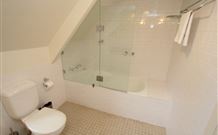 Fitzroy Inn Historic Retreat - Mittagong - Holiday Jervis Bay 4