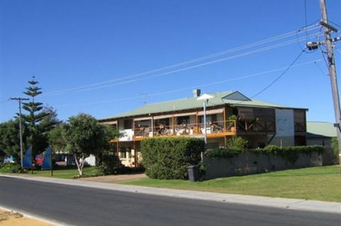 Lancelin YHA - Holiday Jervis Bay 4