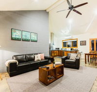 Alpine Edge Accommodation - Holiday Jervis Bay