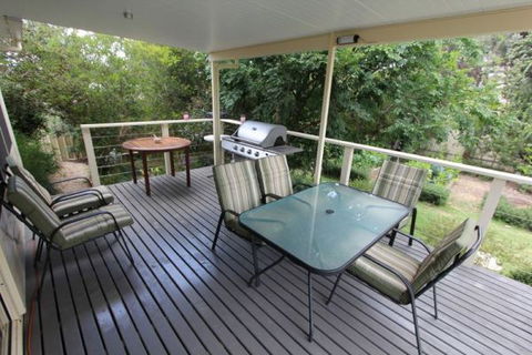 LJ Hooker Goolwa Holiday Rentals - 42 Underwood Avenue, Goolwa Beach - Holiday Jervis Bay 29