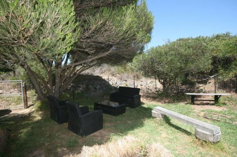 LJ Hooker Goolwa Holiday Rentals - 15 Eaton Avenue, Goolwa Beach - Holiday Jervis Bay 3