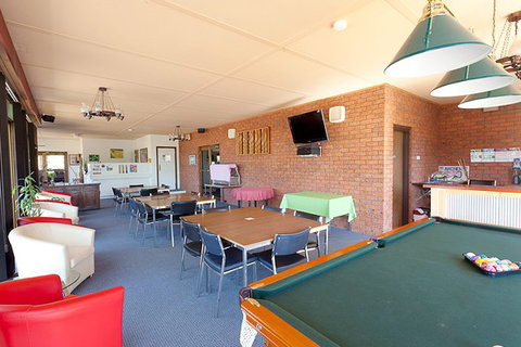 Statesman Motor Inn - Holiday Jervis Bay 3