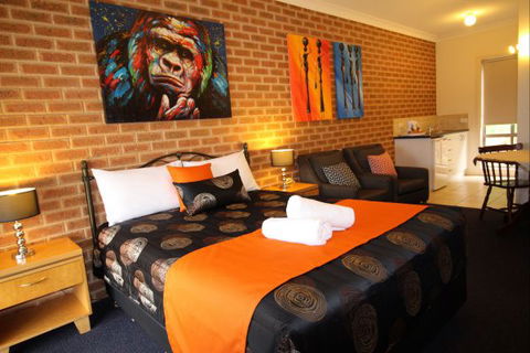Top Of The Town Motor Inn Yackandandah - Holiday Jervis Bay 4