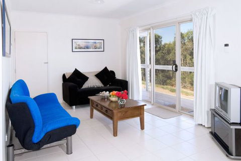 Allusion Cottages - Holiday Jervis Bay 2