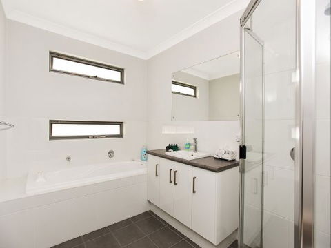 BEAUMONT HOUSE - Holiday Jervis Bay 6