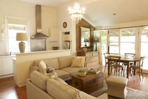 Cadogan Central Luxury - Holiday Jervis Bay 0