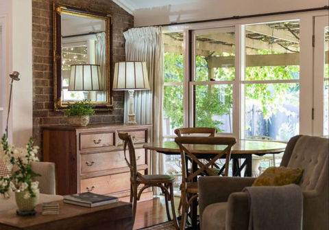 Cadogan Central Luxury - Holiday Jervis Bay 4