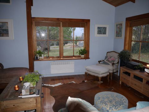 La Perrie Chalet Bed And Breakfast - Holiday Jervis Bay 5