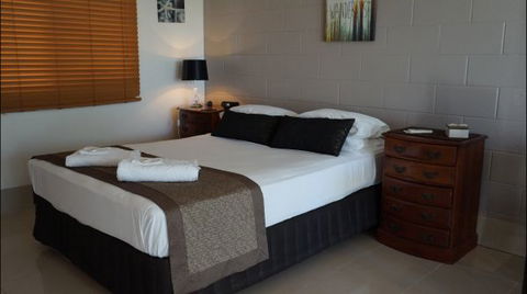 La Solana Holiday Apartments  - Mackay - Holiday Jervis Bay 3
