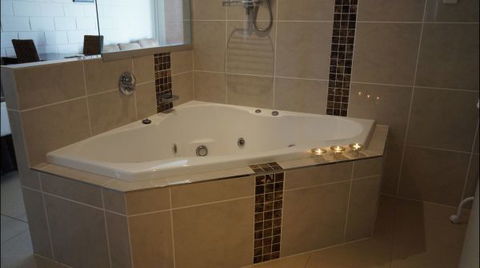 La Solana Holiday Apartments  - Mackay - Holiday Jervis Bay 8