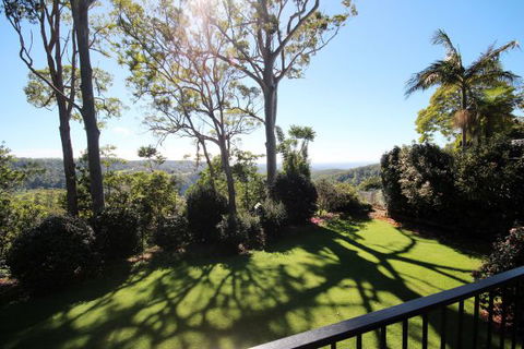 Mt Tamborine Motel - Holiday Jervis Bay 2