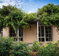 Olive House Accommodation Kimba - Holiday Jervis Bay