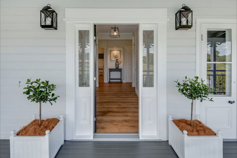 The Farmhouse Eumundi - Holiday Jervis Bay 1