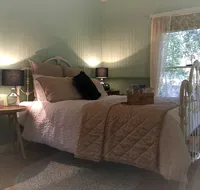 Telegraph Retreat Cottages - Holiday Jervis Bay