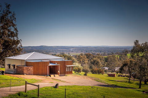 Angaston Saleyards - Auction Shed - Holiday Jervis Bay 5