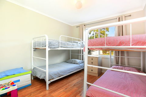 Ariadne - A Hop Skip And A Jump To The Beach With Sea Views - Holiday Jervis Bay 8