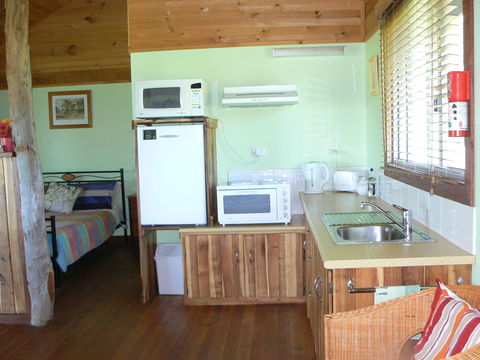 Gaddleen Grove Cottages - Holiday Jervis Bay 2