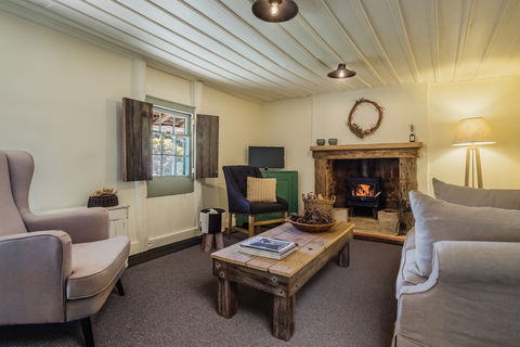 Oldbury Cottage Berrima - Holiday Jervis Bay 2