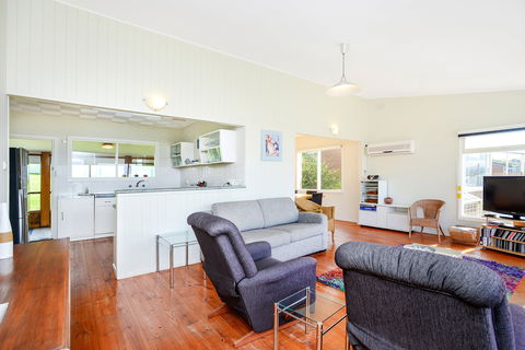 19 Investigator Crescent, Encounter Bay - Holiday Jervis Bay 8