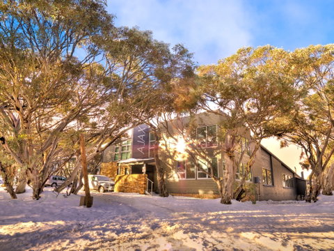 Ajax Ski Club - Holiday Jervis Bay 0