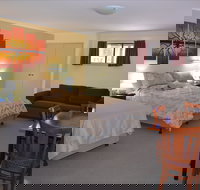 Morgan Colonial Motel - Holiday Jervis Bay