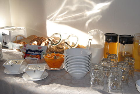 Airlie House Motor Inn - Holiday Jervis Bay 2