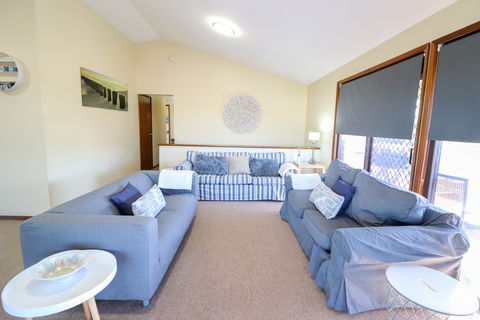 Anglers Abode - Holiday Jervis Bay 1