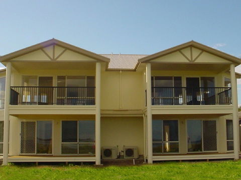Arabesque Villa 2 - Holiday Jervis Bay 0