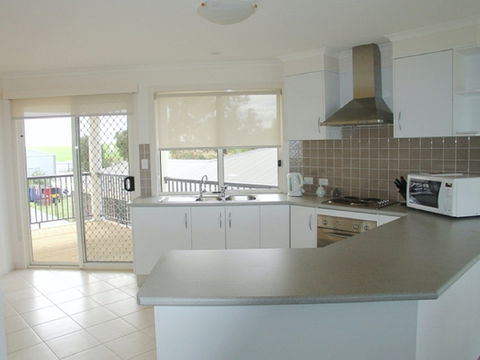 Arabesque Villa 2 - Holiday Jervis Bay 1