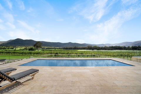 Arenridge - Broke Hunter Valley - Holiday Jervis Bay 2