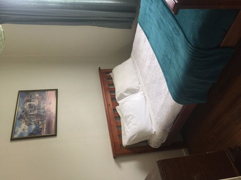 Lake Leake Inn - Holiday Jervis Bay 1