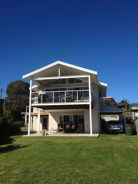 Shore Thing - Holiday Jervis Bay 0